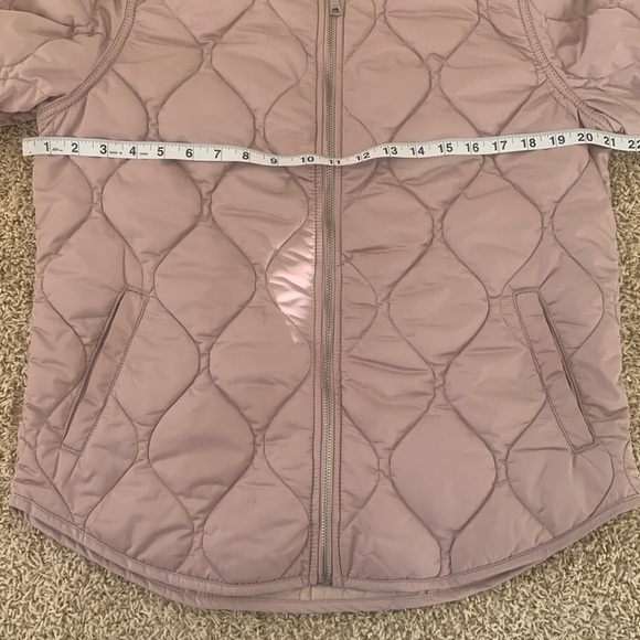 Old Navy quilted puffer, bomber jacket, light pink mauve pocket zip up packable - Picture 2 of 12